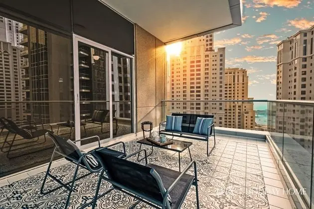 LUX  Marina Promenade Penthouse suite