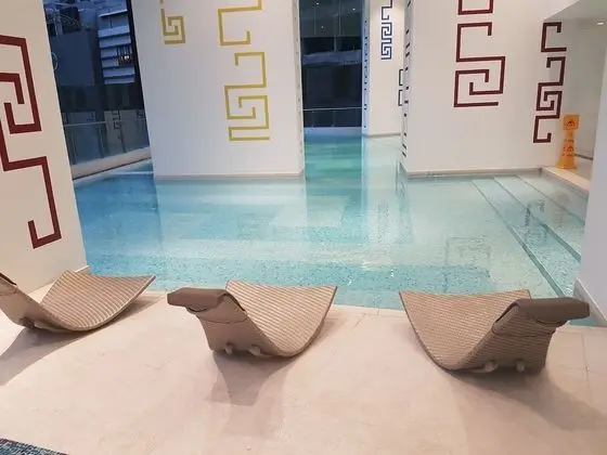 Lux Milano Residences Versace Makati - Havuz