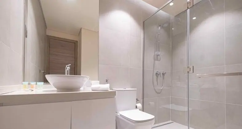 LUX The Modern Marina Suite - Banyo Tipleri
