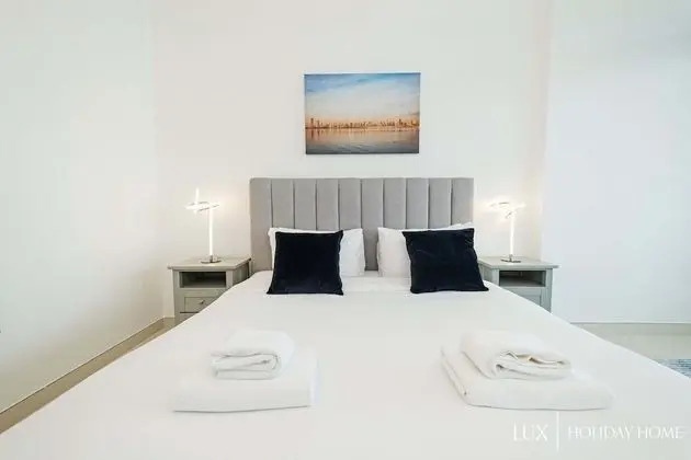 LUX Opulent Island Suite View 7 - Oda