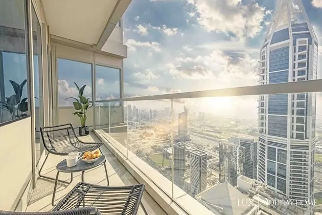 LUX The Sky View Suite Dubai Marina