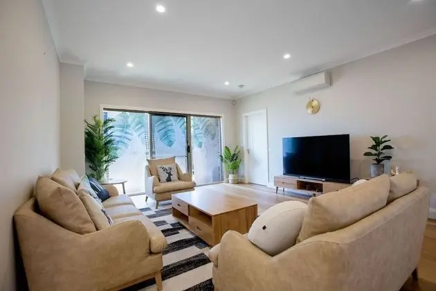 Lux Style 4BR Townhouse@ashwood - İç Mekan