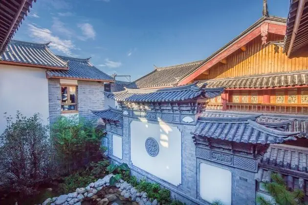 Lux Tea Horse Road Lijiang