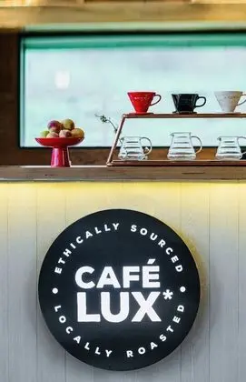 LUX Tea Horse Road Peach Valley - Yerinde Yemek