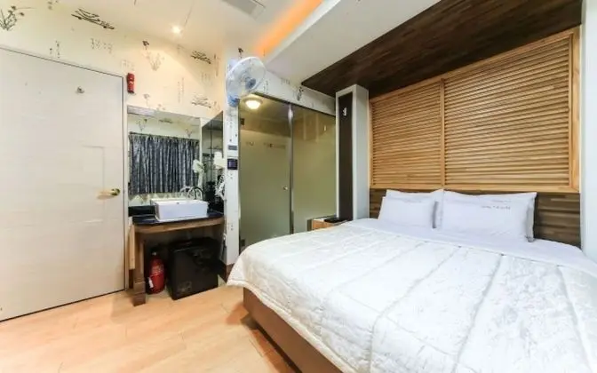 The Lux Tourism Hotel Geoje