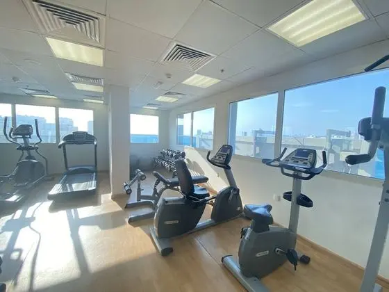 LuxBnB Elite Sports City Golf CourseView - Fitness