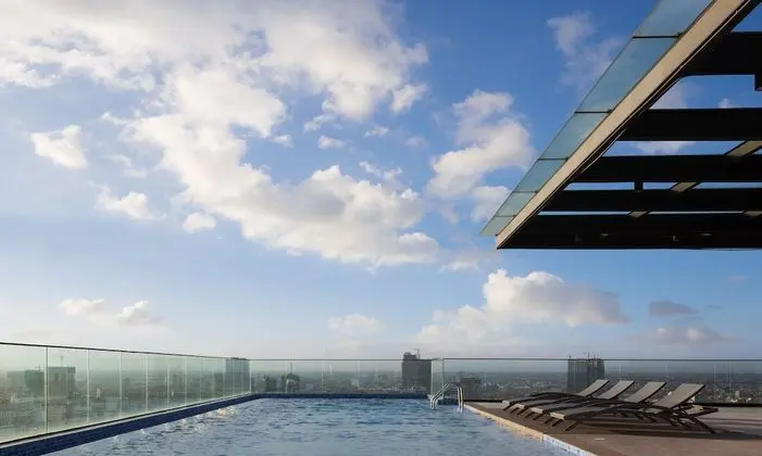 Luxcity Hotel & Apartment