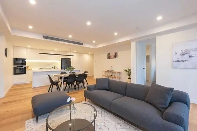 Luxe 3 Bedroom Apartment With Parking - İç Mekan