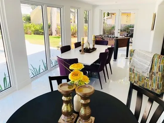 Luxe Miami Shores Home With Pool & BBQ - Mutfak