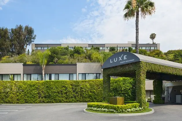 Luxe Sunset Boulevard Hotel