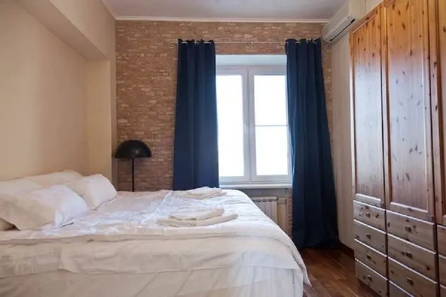 LUXKV Apartment on  Druzhinnikovskaya