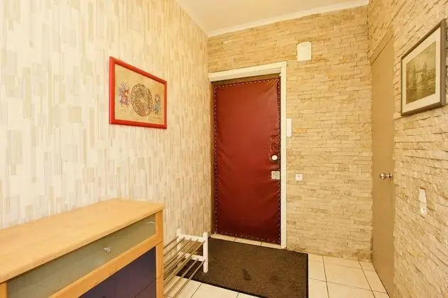 LUXKV Apartment on Nikoloyamskiy - Lobi
