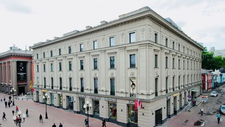 LUXKV Apartment on Old Arbat