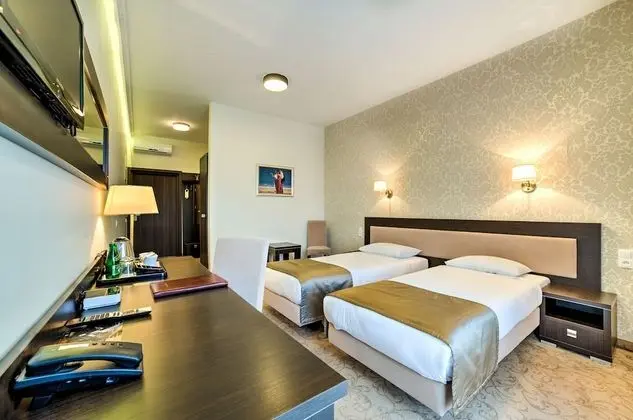 Hotel Luxor - Oda