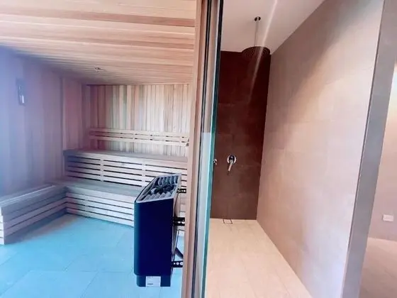 Luxurious 1 Bdrm Apartment in GC Casino - Spa