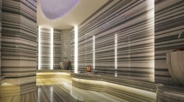 Luxurious 2 Bedroom Apartment 1401 - Spa