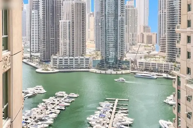 Luxurious 2 Bedroom Apartment Dubai Marina