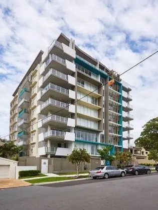 Luxurious 2bed 2bath APT With Parking@southport - Dış Mekan