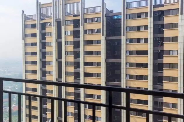 Luxurious 2Br At Meikarta Apartment