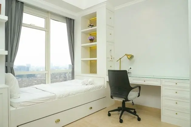 Luxurious 2BR with Private Lift at Menteng Park Apartment