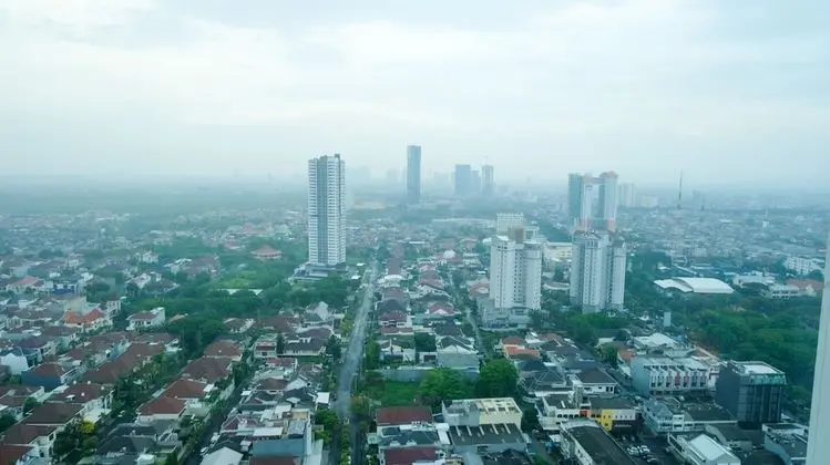 Luxurious 2Br At The Via And The Vue Ciputra World Apartment
