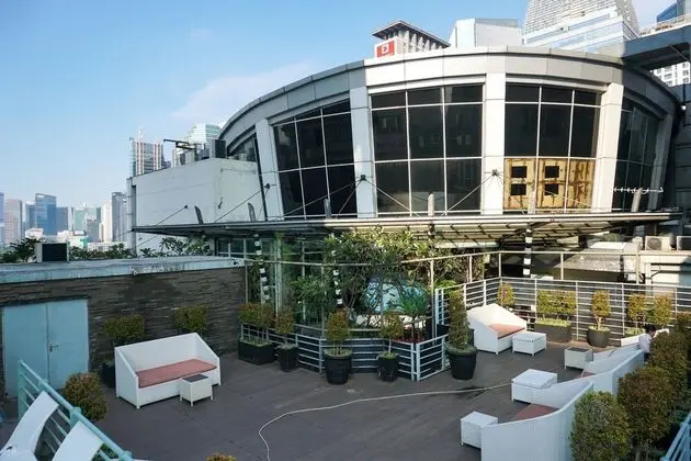 Luxurious 3BR Apartment at FX Residence Sudirman - Dış Mekan