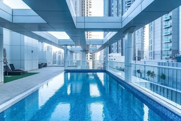 Luxurious 3BR Loft W/ Study In Downtown Dubai - İç Mekan