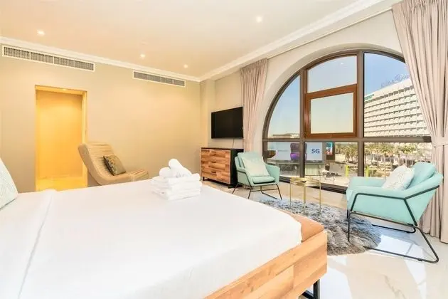 Luxurious 5 Bedroom Duplex with terrace & sea view - Oda