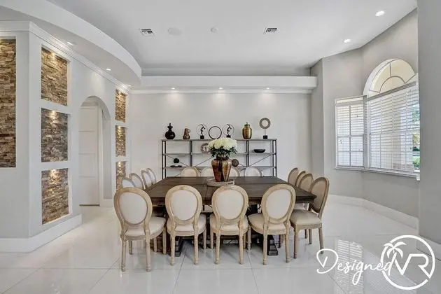 Luxurious 8BR Family Estate with Pool - Yerinde Yemek