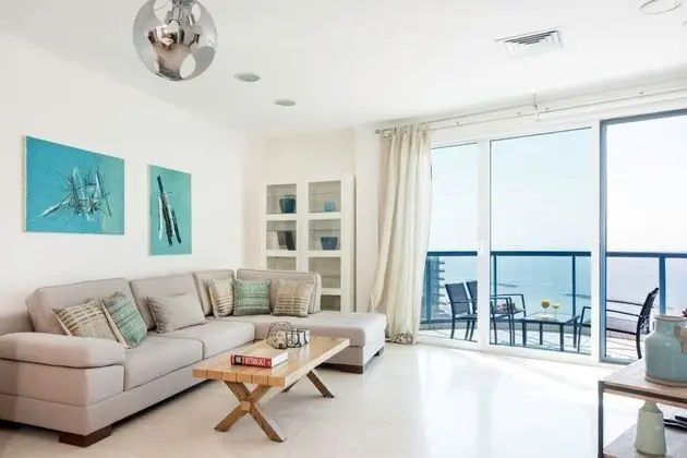 Luxurious 90sqm 2BR Beach Front - Dış Mekan