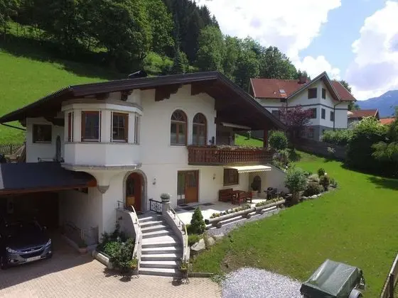 Luxurious Apartment in Bad Hofgastein With Sauna