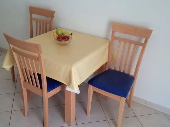 Luxurious Apartment in Dalmatia With Garden - Yerinde Yemek