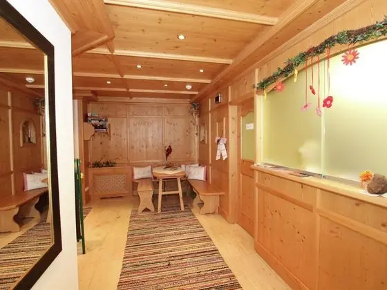 Luxurious Apartment in Kaltenbach With Sauna - Lobi