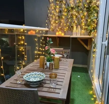 Luxurious Apartment Near Dubai Downtown, UAE - Yerinde Yemek
