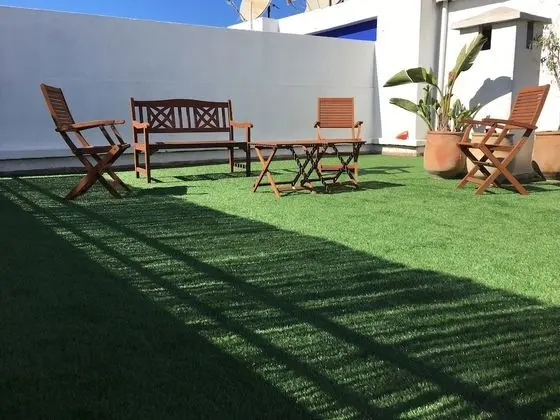 Luxurious Apartment with Private Garden - Dış Mekan