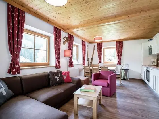 Luxurious Apartment in Saalbach-hinterglemm With Terrace