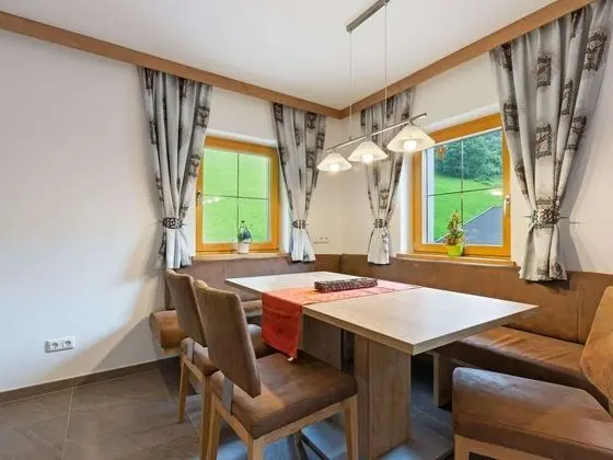 Luxurious Apartment in Salzburg With Ski Boot Heaters - Yerinde Yemek