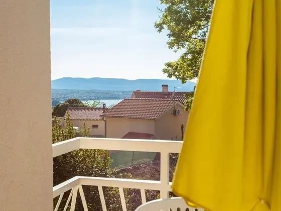 Luxurious Apartment in Sveti Vid-miholjice With Terrace - Konum Öne Çıkanlar