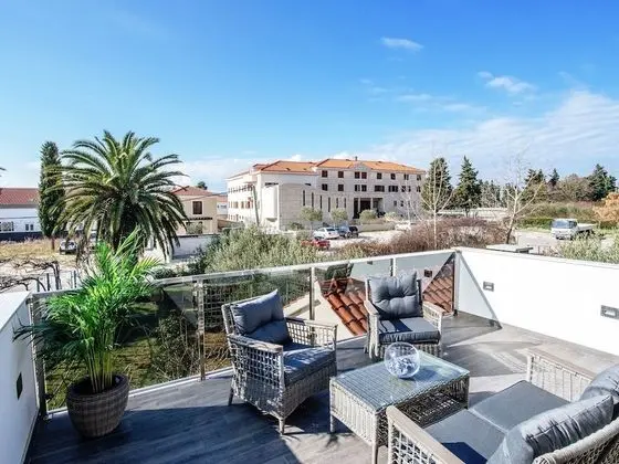 Luxurious Apartment in Zadar With Garden