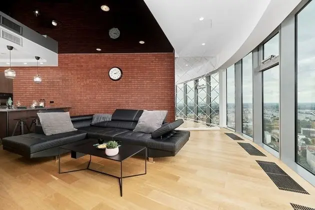 Luxurious Apartments Sky Tower