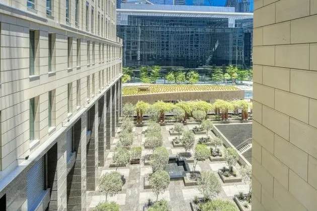 Luxurious Apt in Impressive Difc Tower - Oda