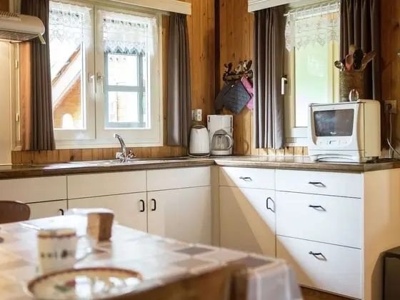 Luxurious Chalet in Oud-turnhout With Large Garden - Mutfak