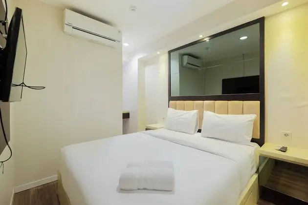 Luxurious and Comfy 2BR Cinere Bellevue Suites Apartment