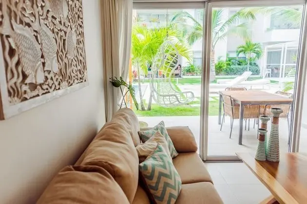 Luxurious Condo Steps From the Beach F1 Los Corales - Oda