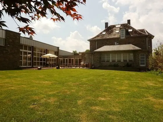Luxurious Cottage in Sourbrodt With Sauna - Konum Öne Çıkanlar