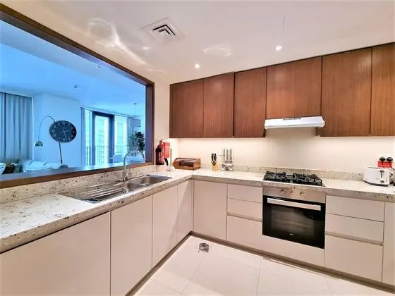 Luxurious Downtown Apt with balcony & View - Mutfak