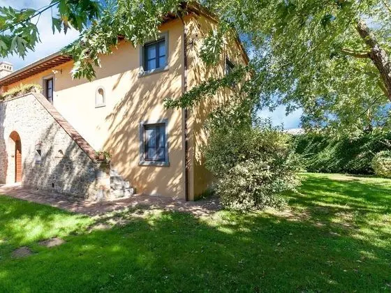 Luxurious Farmhouse in Cortona With Pool - Dış Mekan