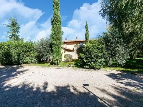 Luxurious Farmhouse in Cortona With Pool - Dış Mekan