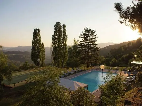 Luxurious Farmhouse in Rufina With Terrace - Havuz