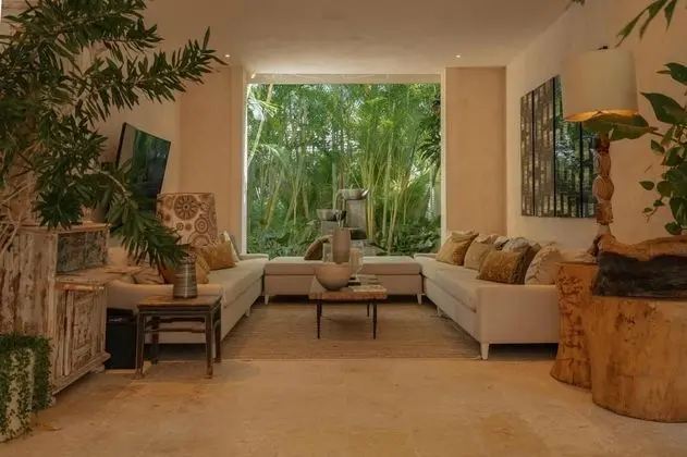 Luxurious Fully-staffed Villa With Amazing View in Exclusive Golf Beach Resort